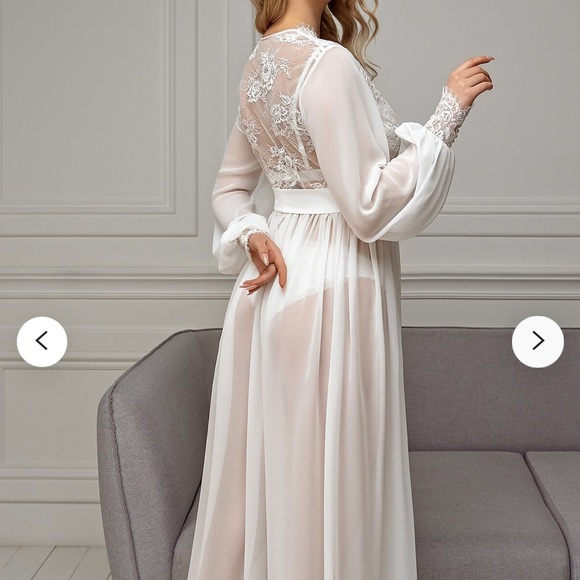 Bridal Robe - Picture 4 of 8